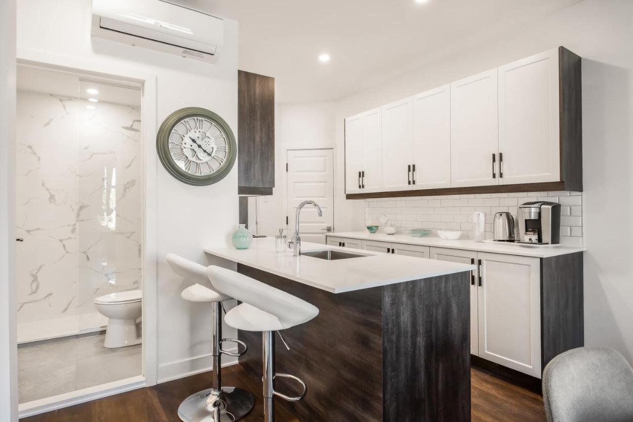 M11 Luxury 1Br Sofa Bed In The Heart Of Plateaumile-End Διαμέρισμα Μόντρεαλ Εξωτερικό φωτογραφία